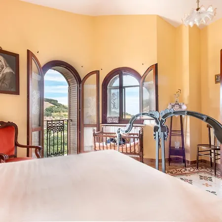 Casa Bizzarro *