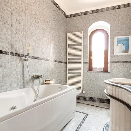 Casa Bizzarro *